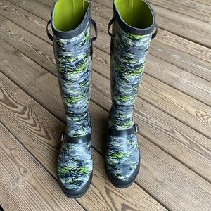 L. L. BEAN WELLIES NWOT